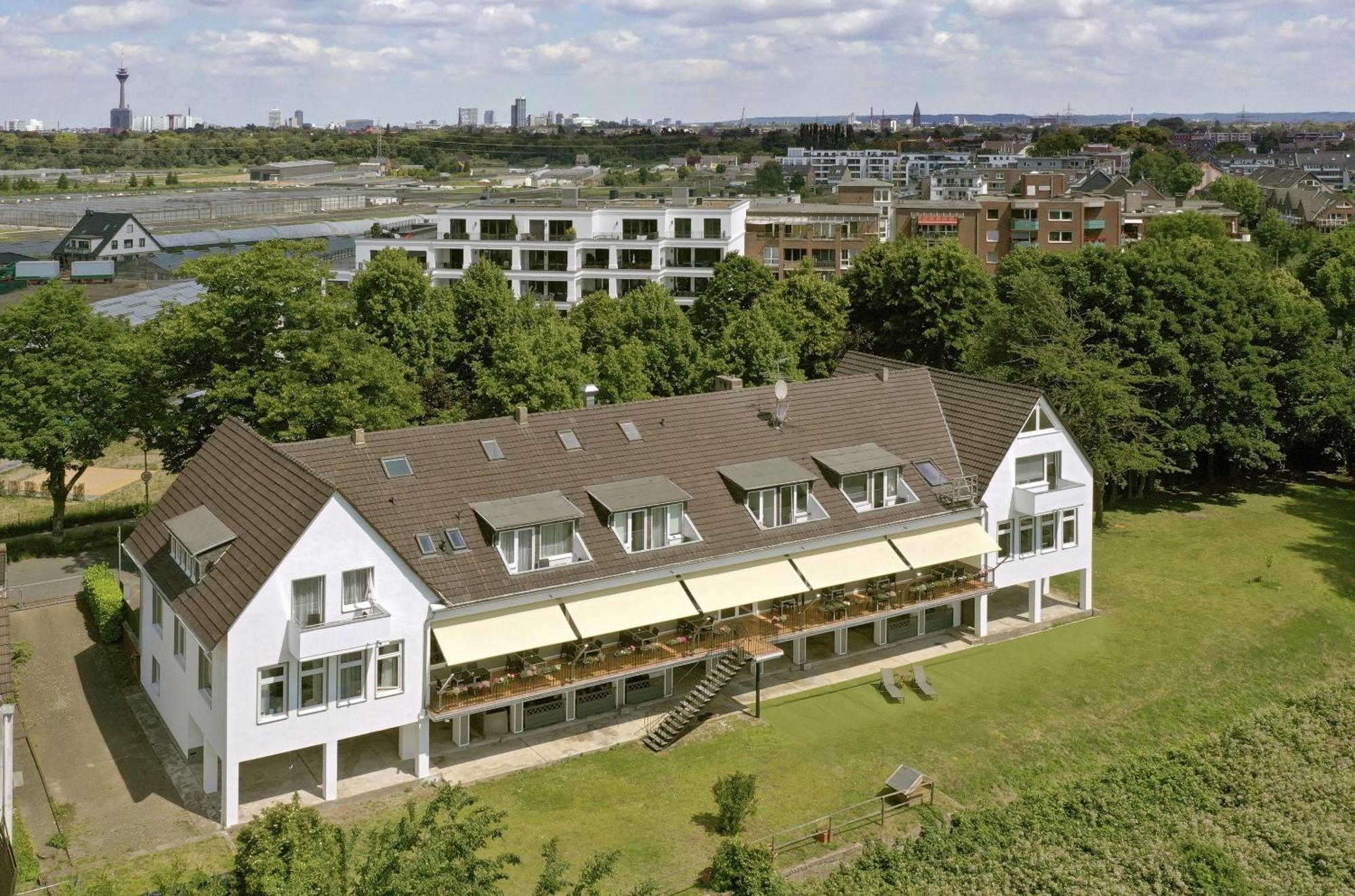 Hotel Faehrhaus Km734 Düsseldorf
